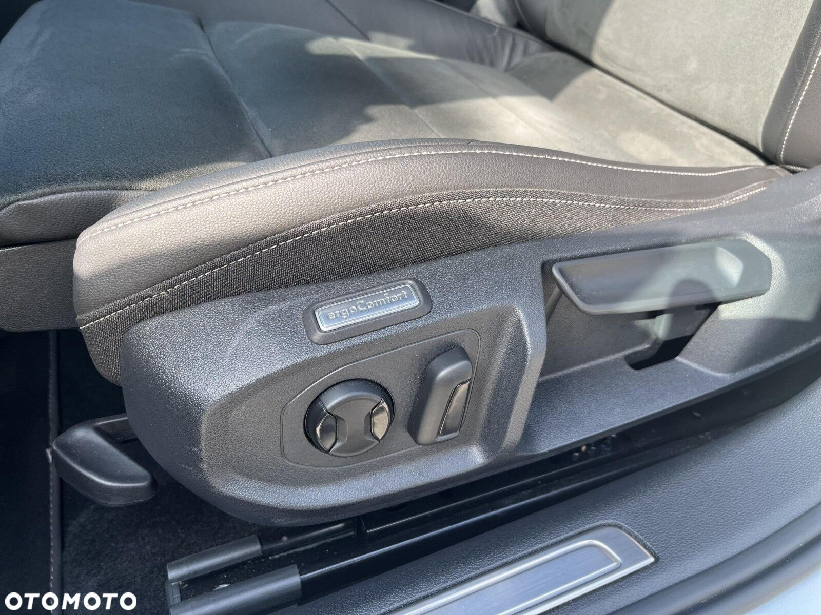 Volkswagen Arteon 2.0 TSI R-Line DSG - 13