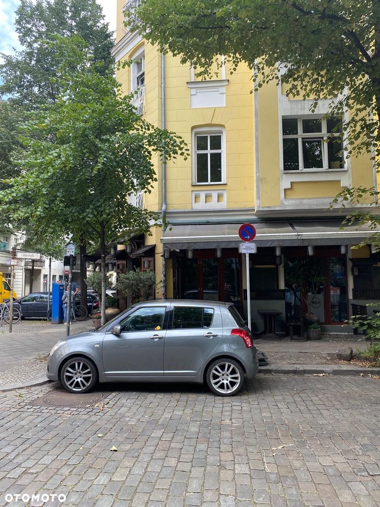 Suzuki Swift - 3
