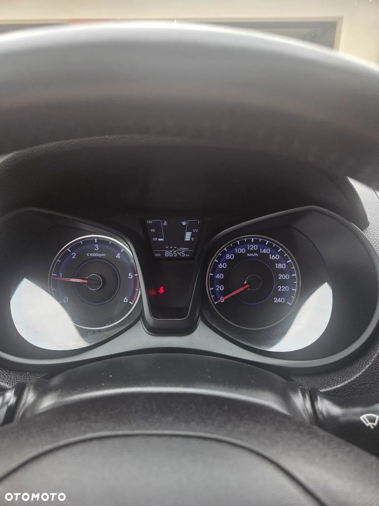 Hyundai ix20 - 8