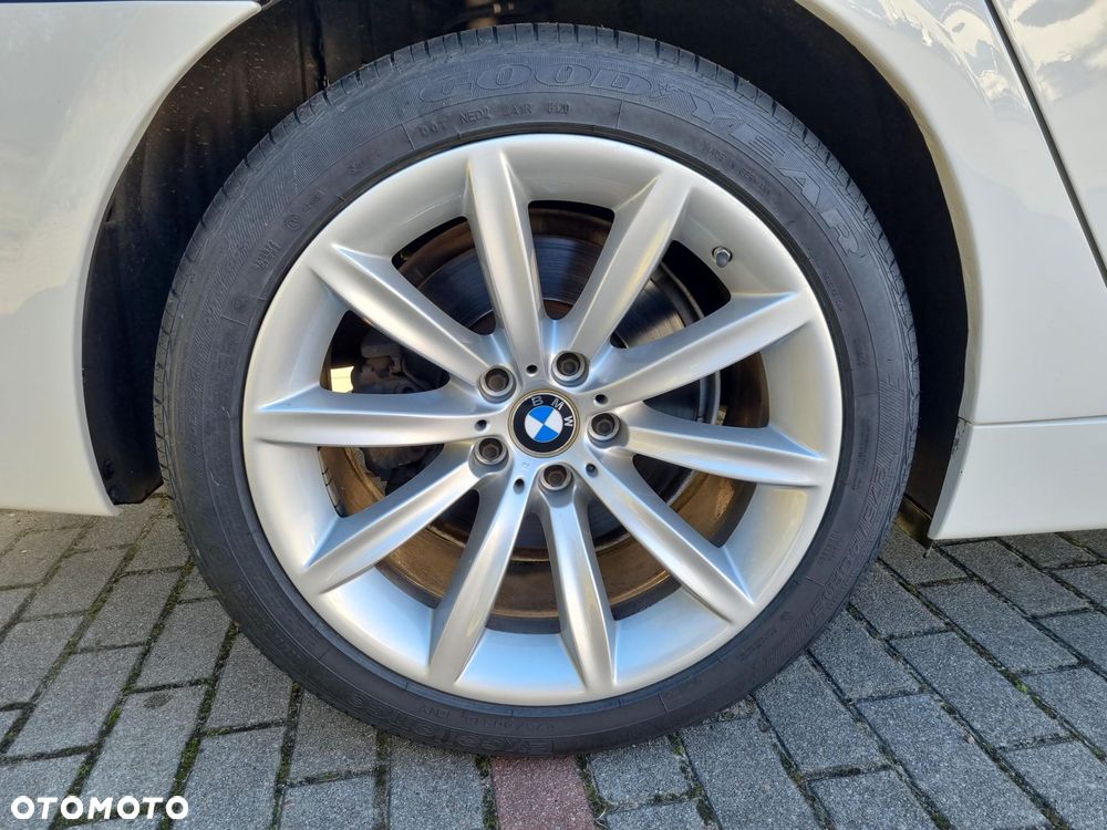 BMW Seria 7 750i - 19