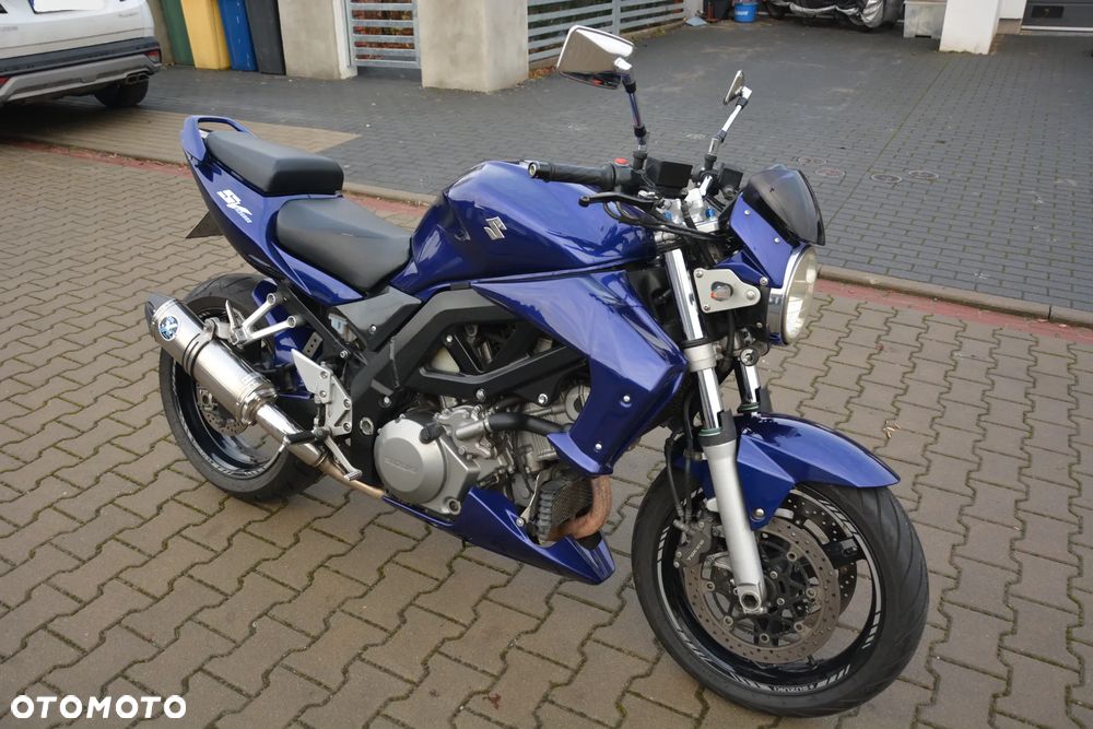 Suzuki SV - 11