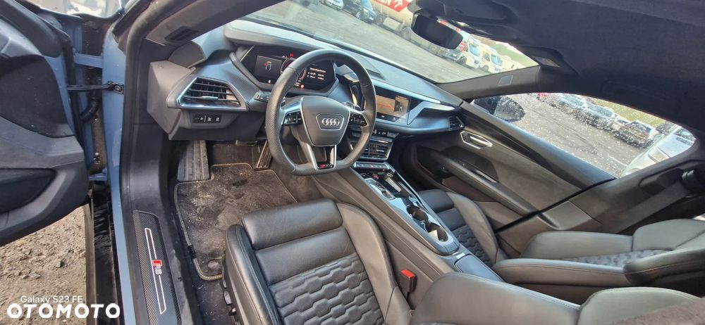 Audi e-tron GT - 17