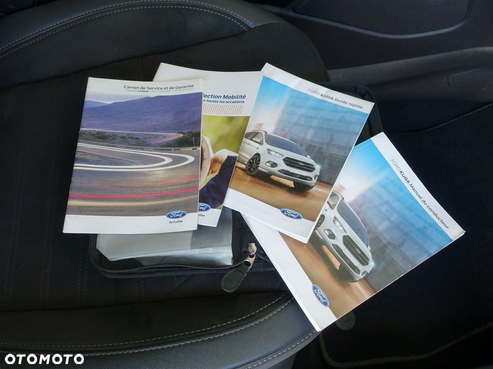 Ford Kuga 2.0 TDCi AWD ST-Line - 33
