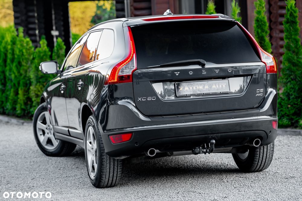 Volvo XC 60 D5 AWD Summum - 8