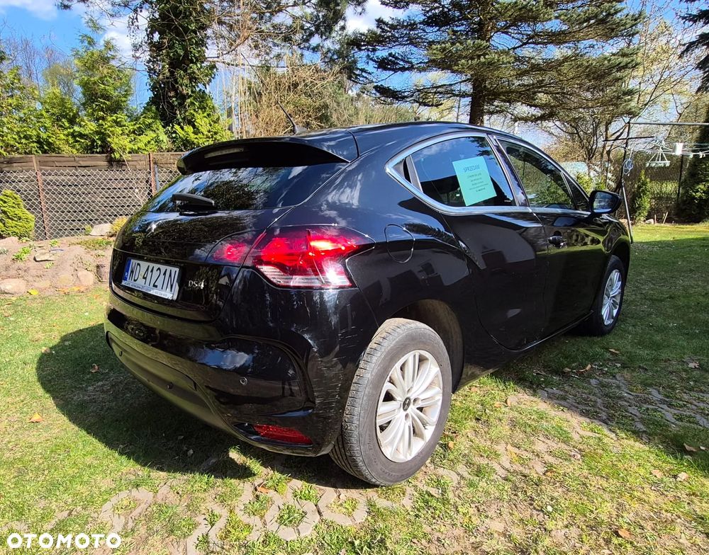 Citroën DS4 HDi 115 Chic - 4