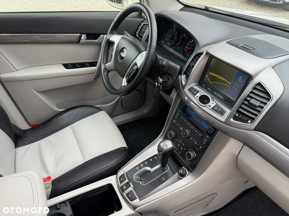 Chevrolet Captiva - 28