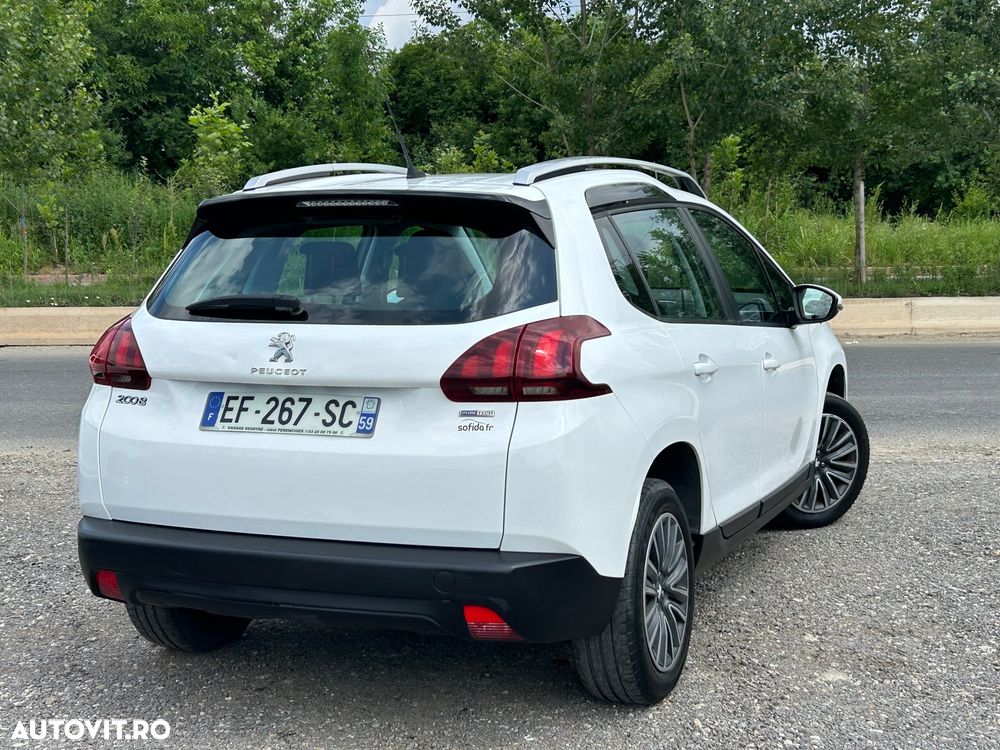 Peugeot 2008 PureTech 82 Active - 3