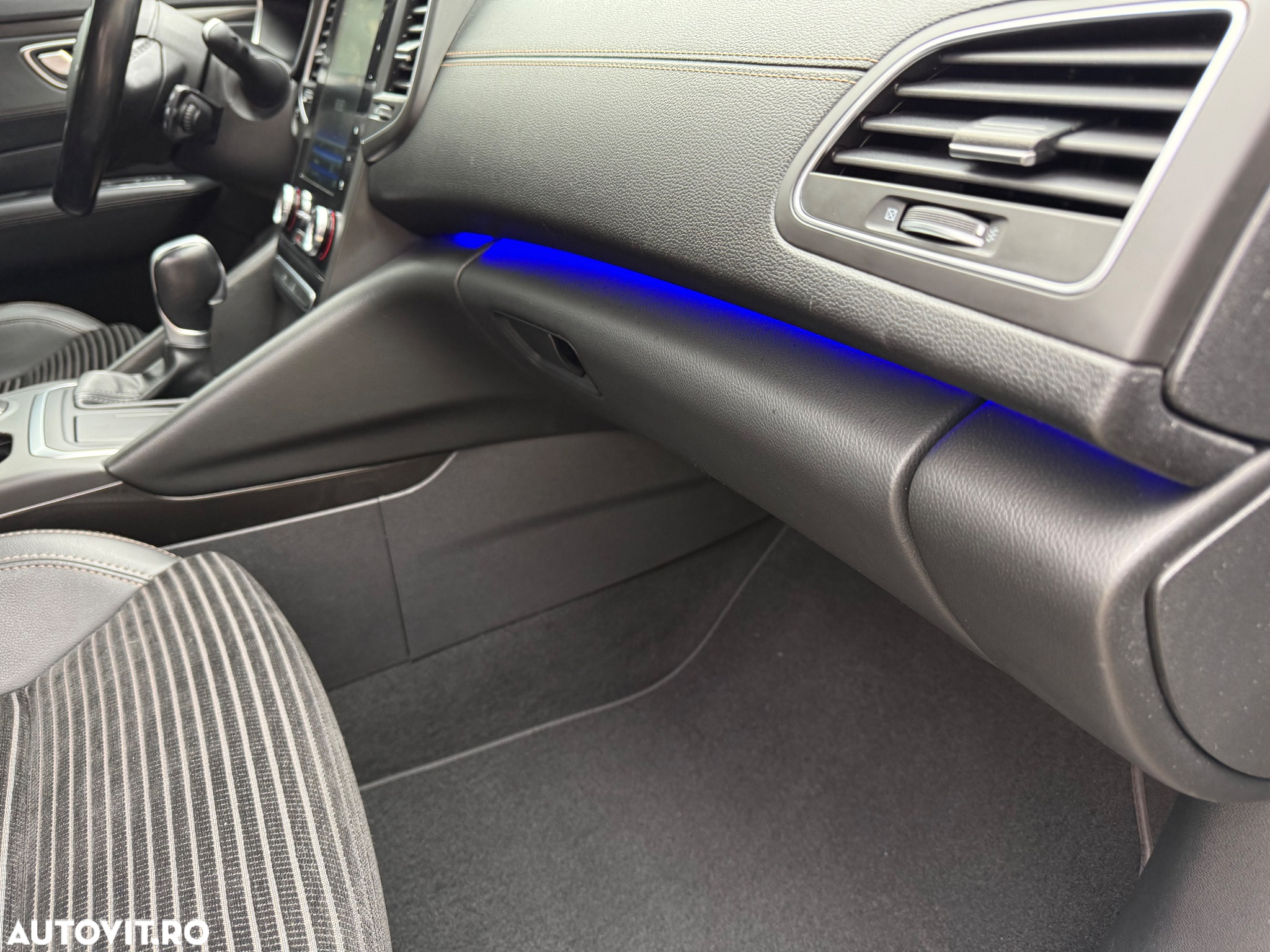 Renault Talisman Blue dCi 200 EDC INTENS - 8
