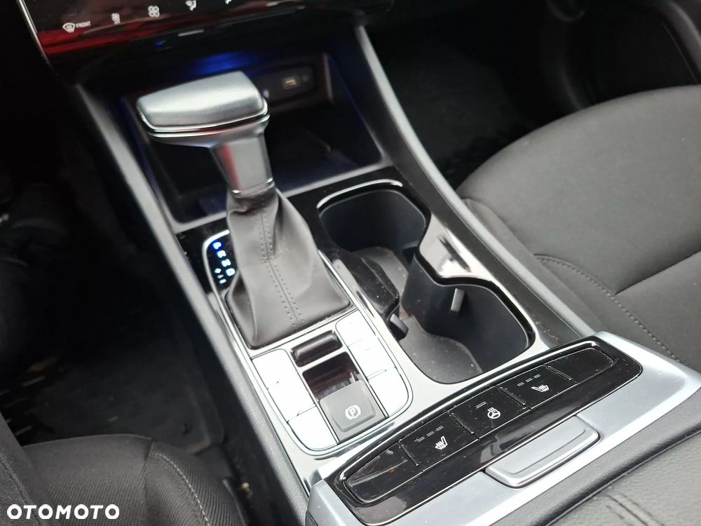 Hyundai Tucson 1.6 T-GDi 48V-Hybrid 2WD DCT Select - 14