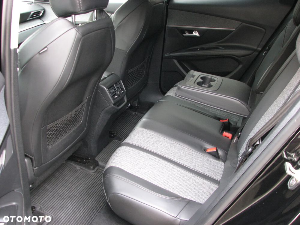 Peugeot 3008 BlueHDi 130 Stop & Start EAT8 Allure Pack - 16
