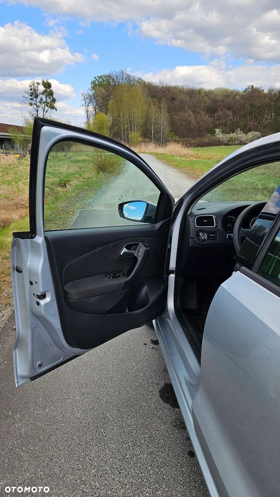 Volkswagen Polo 1.6 TDI DPF BlueMot Highline - 7