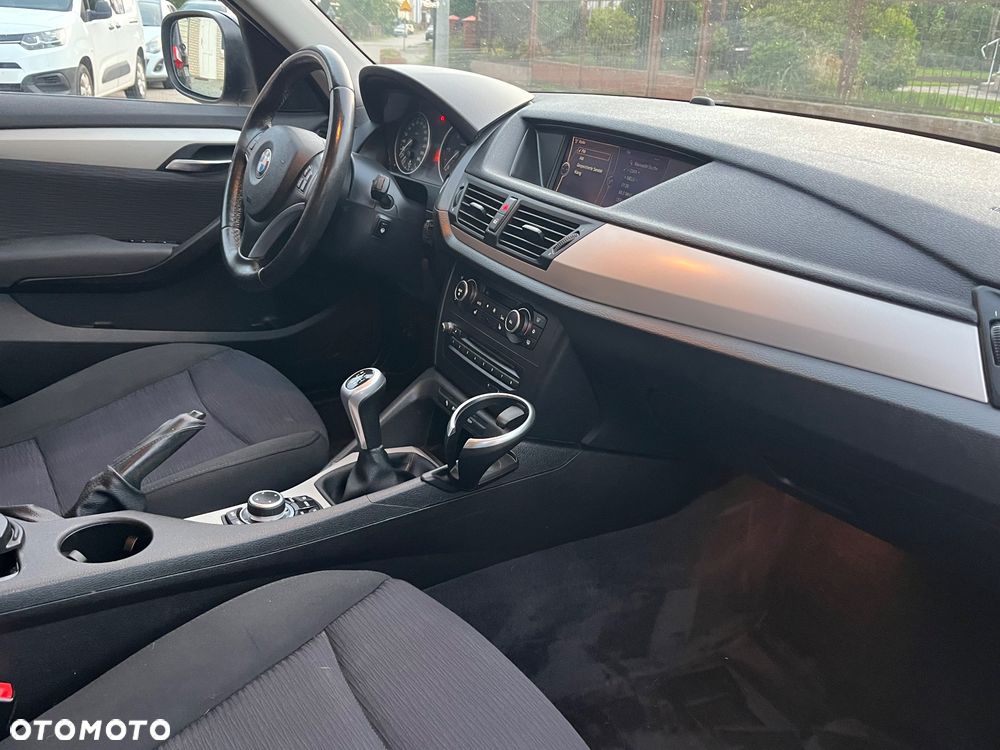 BMW X1 - 16
