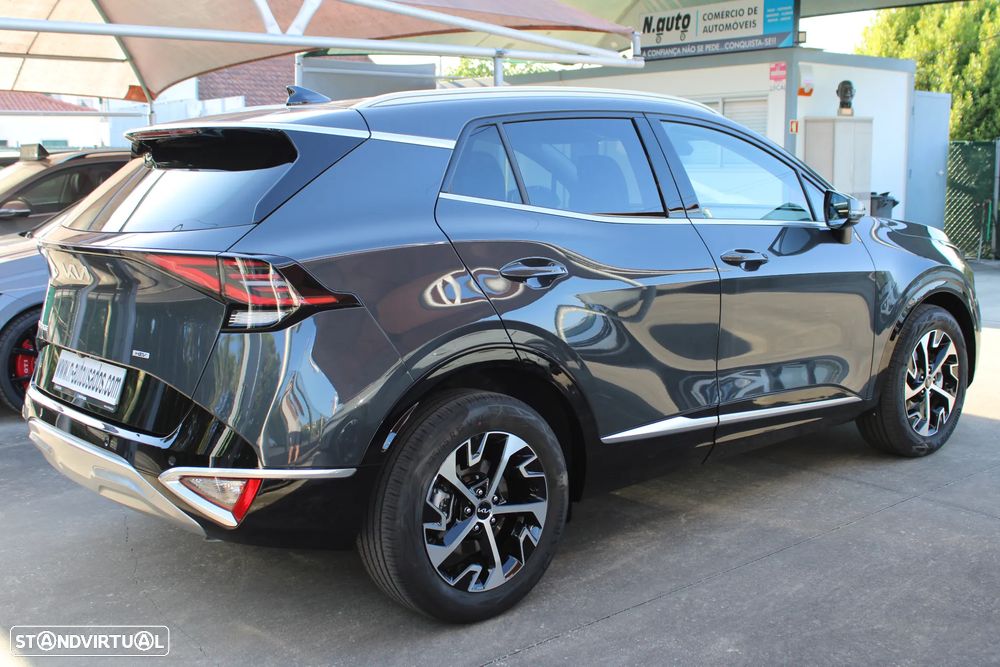 Kia Sportage 1.6 T-GDi HEV Drive - 4