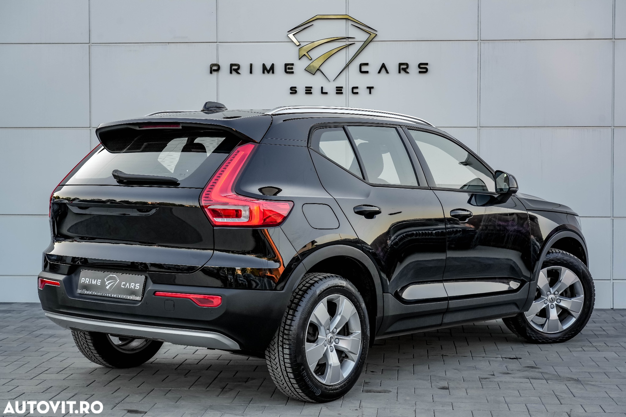 Volvo XC 40 T3 Geartronic Momentum - 4