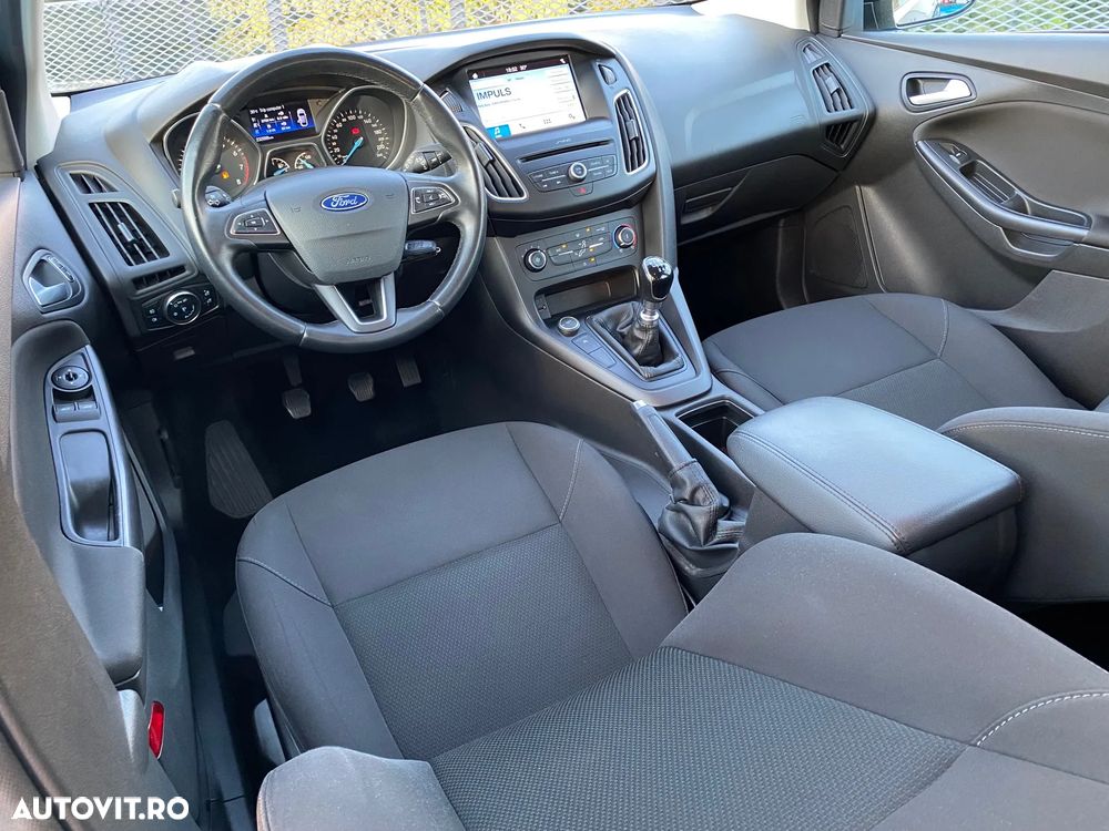 Ford Focus 1.0 EcoBoost Start Stop Titanium - 2