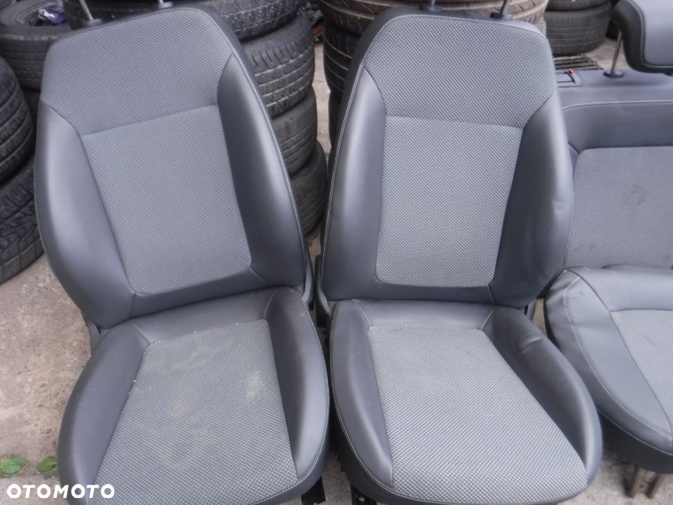 Opel Corsa D 5d skory siedzienia fotele  europa - 2