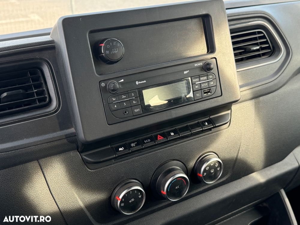 Renault Master 2.3 Blue dCi 145 TT Combi 3,5t L2H2 8+1 - 14