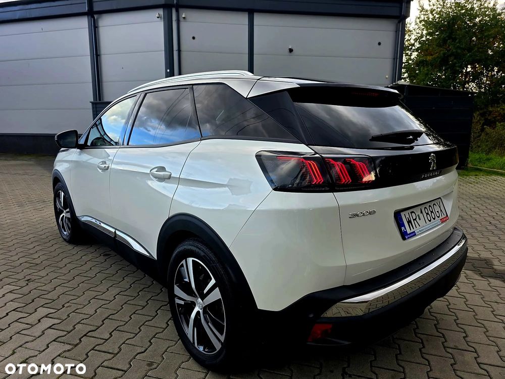 Peugeot 3008 1.2 PureTech Allure S&S - 18