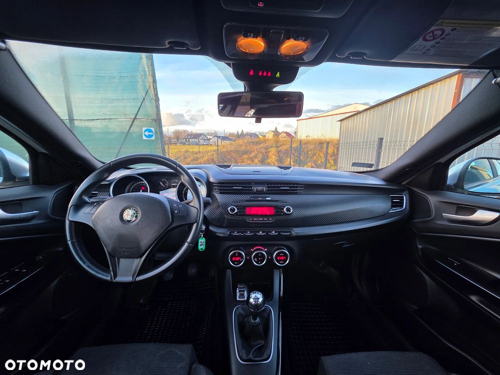 Alfa Romeo Giulietta - 10