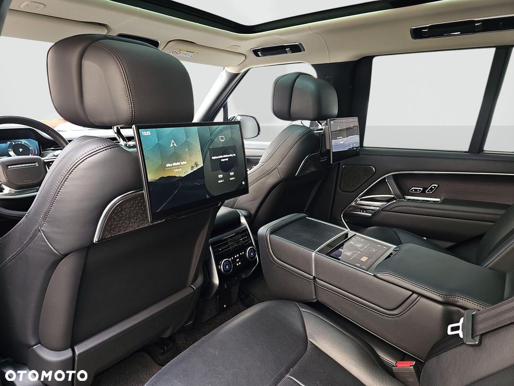 Land Rover Range Rover - 30