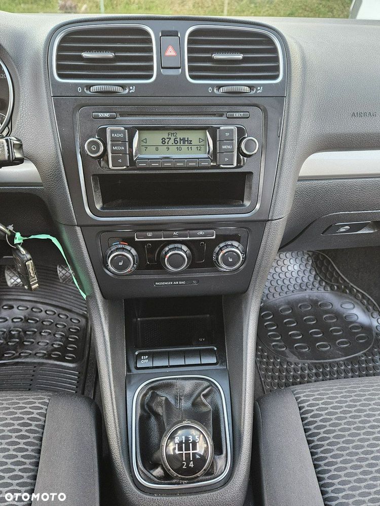 Volkswagen Golf - 13