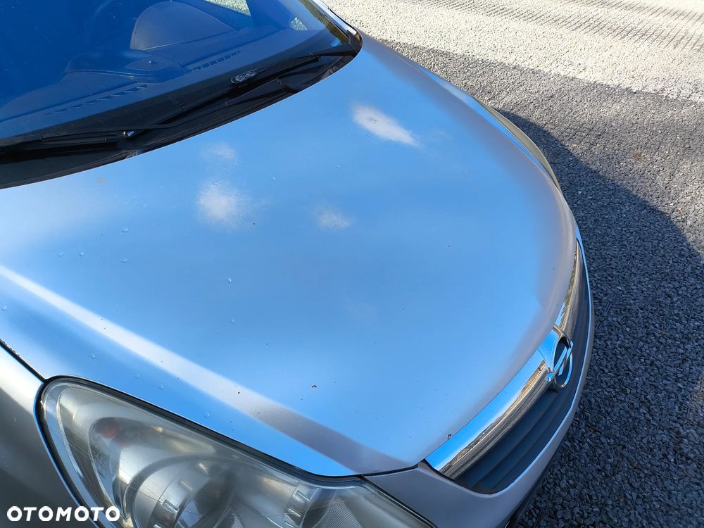 Opel Corsa - 10