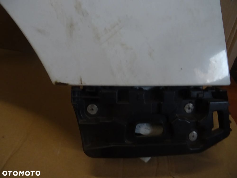 DACIA DOKKER BLOTNIK PRAWY DV369 BIALY NR''4'' DUZO INNYCH CZESCI - 11
