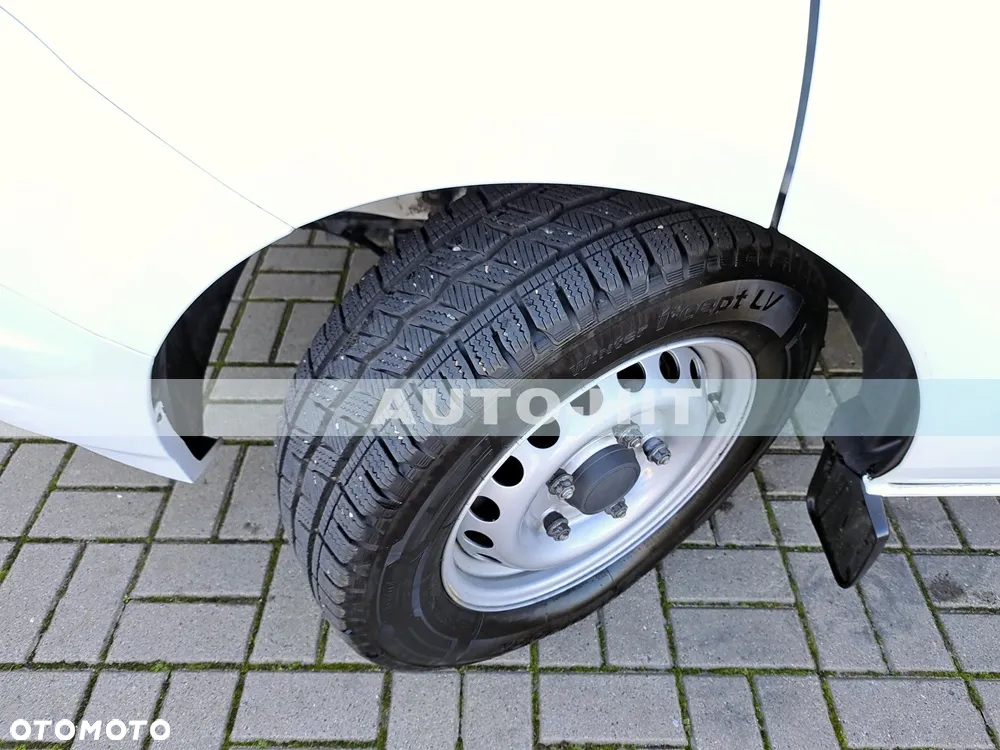Ford Transit - 18