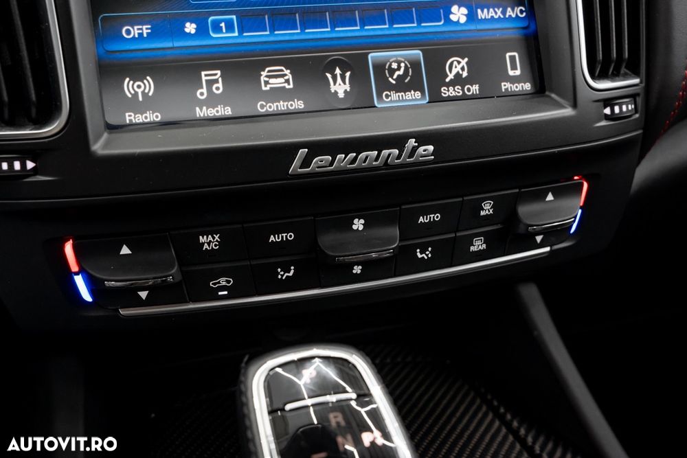 Maserati Levante Diesel Q4 GranSport - 37