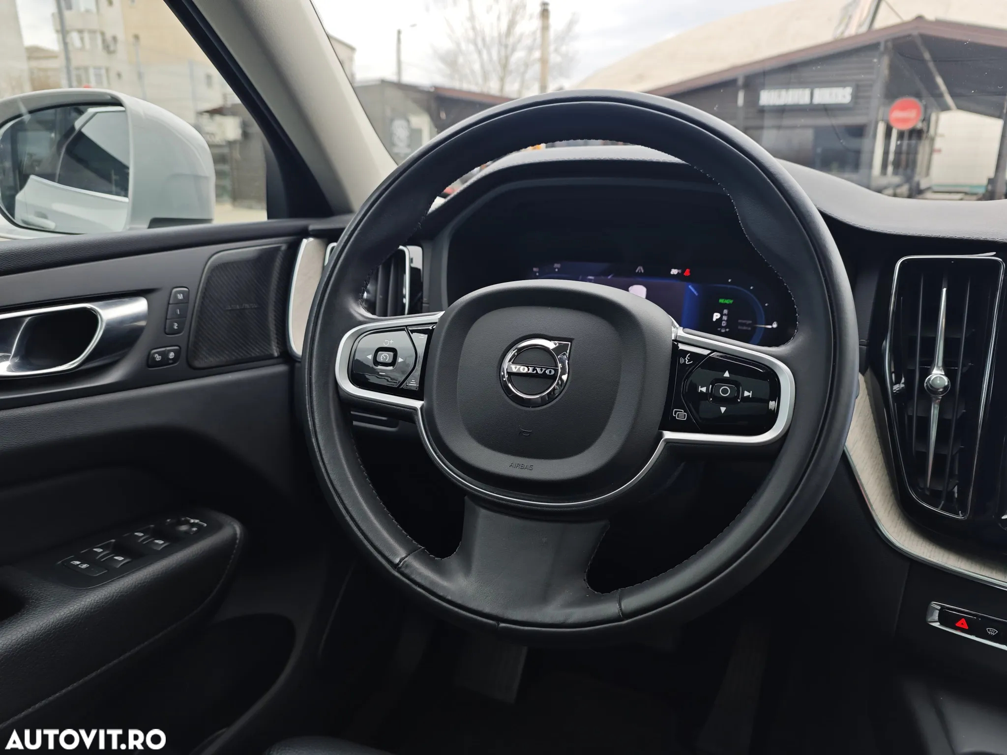 Volvo XC 60 - 13