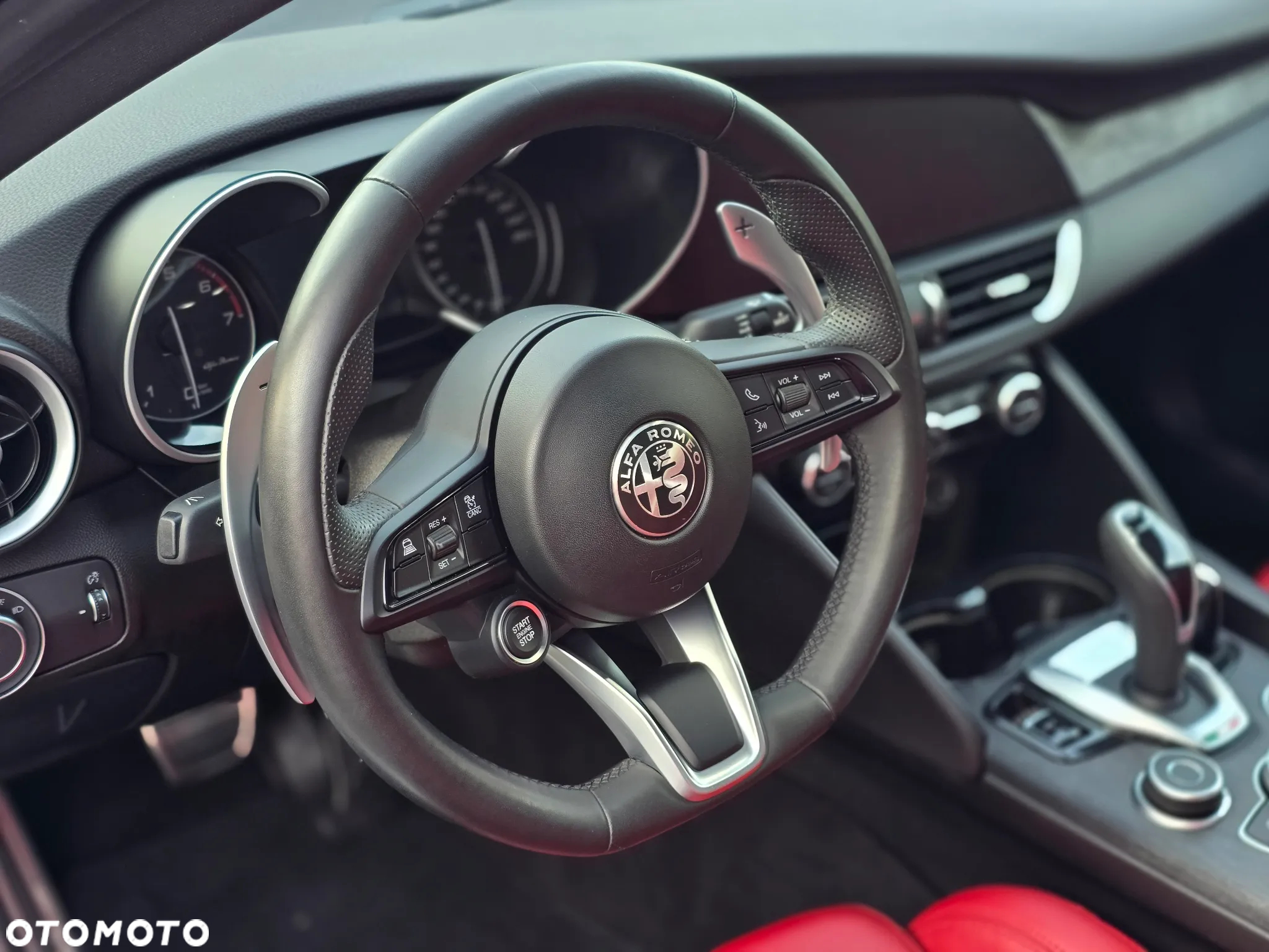 Alfa Romeo Giulia 2.0 Turbo Veloce Q4 - 12