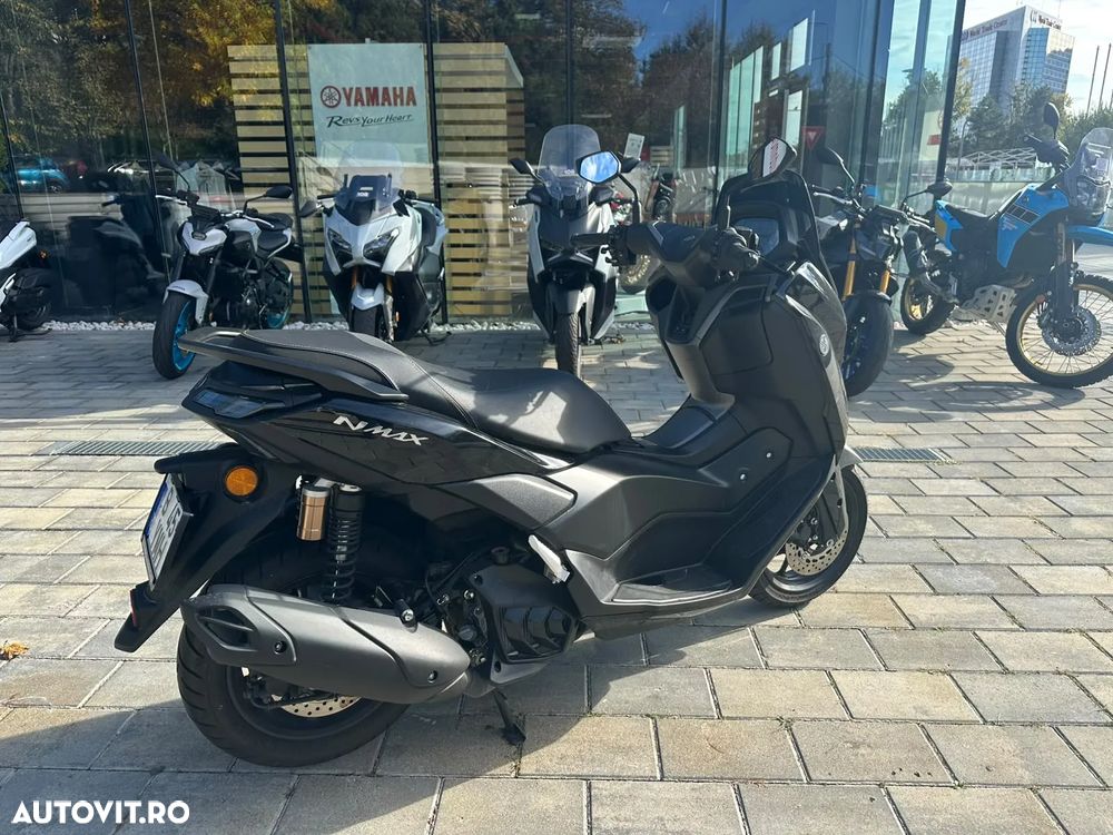 Yamaha N-Max - 3