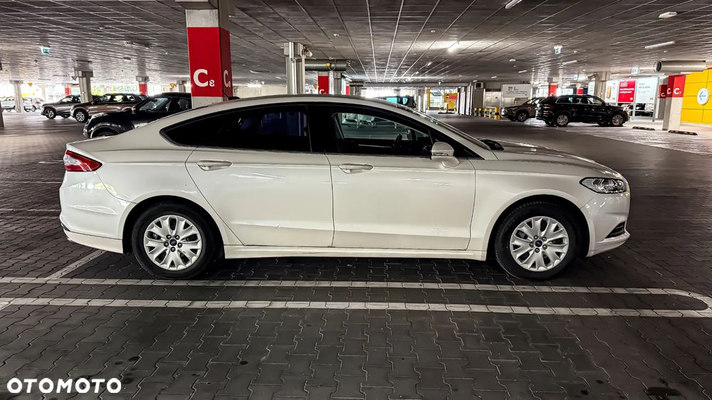 Ford Fusion - 2
