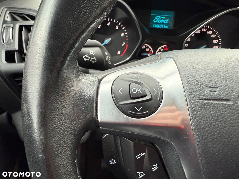 Ford Kuga 1.5 EcoBoost 2x4 Trend - 22