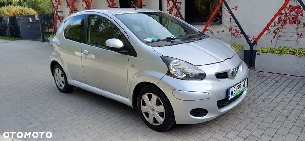 Toyota Aygo - 12