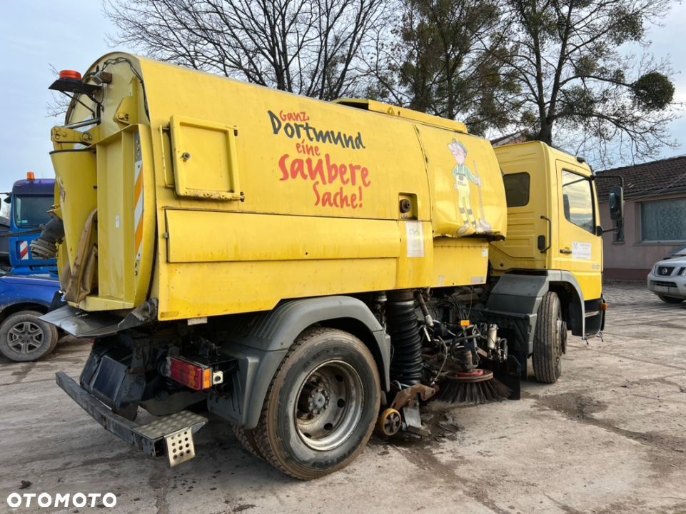 Mercedes-Benz ATEGO - 6