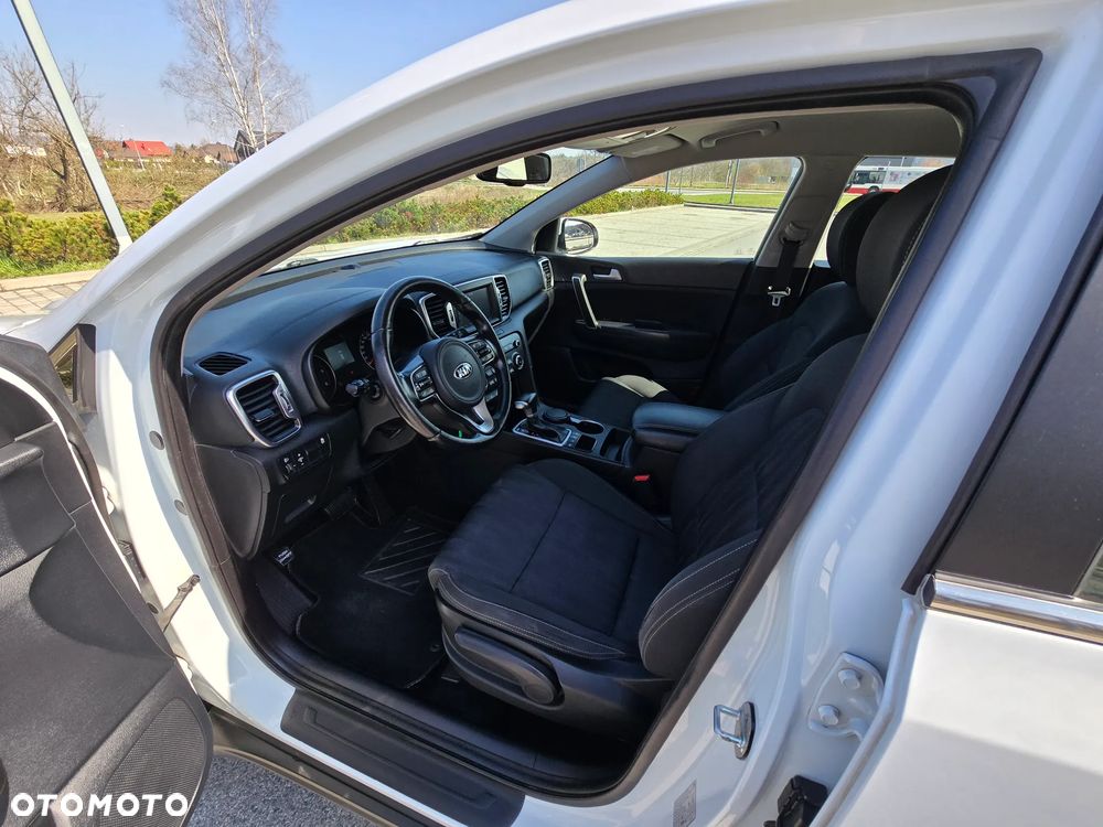 Kia Sportage 1.7 CRDI 2WD Vision - 12
