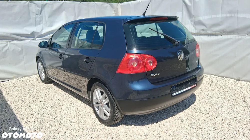 Volkswagen Golf 1.6 Comfortline - 6