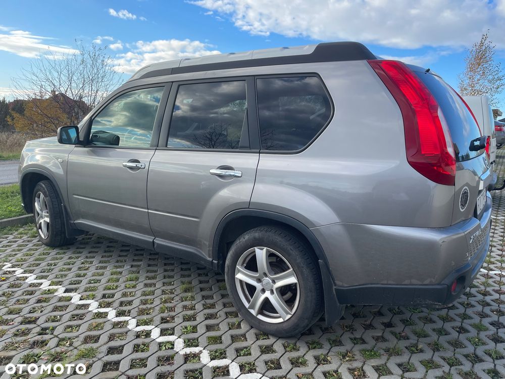 Nissan X-Trail 2.0 dCi LE - 3