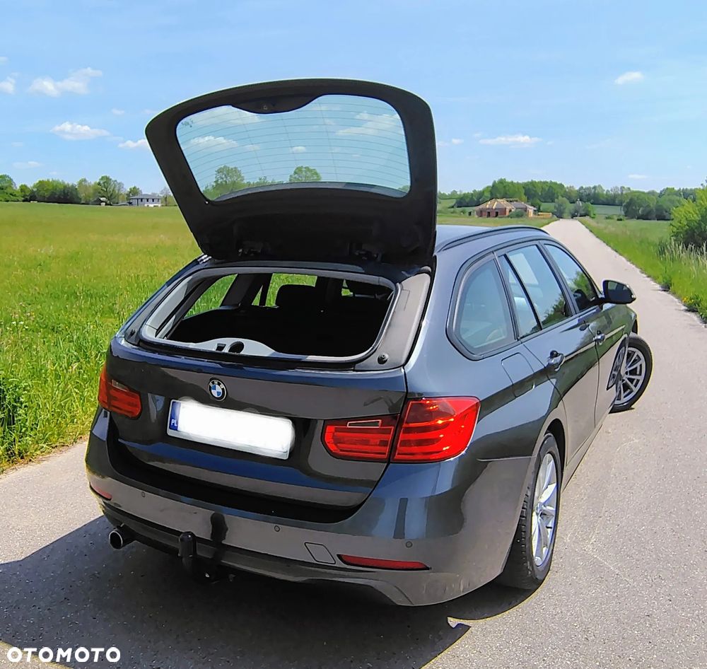BMW Seria 3 318d Modern Line - 13