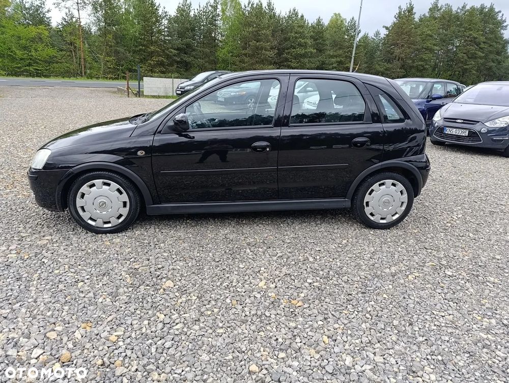 Opel Corsa 1.2 16V Cosmo - 1