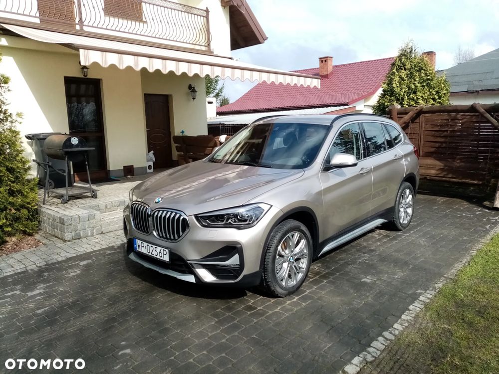 BMW X1 sDrive18i - 14