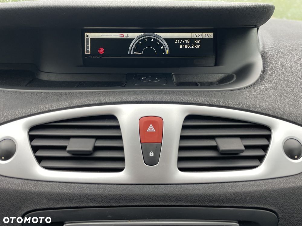 Renault Scenic TCe 130 Dynamique - 11