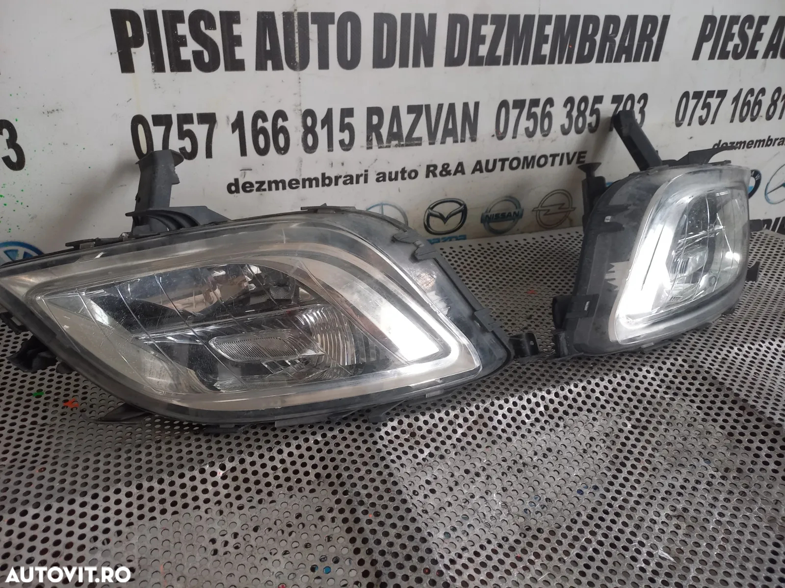 Proiectoare Proiector Ceata Stanga Dreapta Opel Astra J Motor A17DTJ A17DTH A17DTR - Dezmembrez Ara - 3