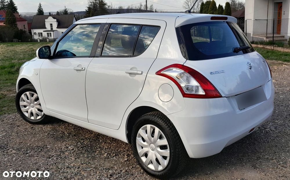 Suzuki Swift - 15