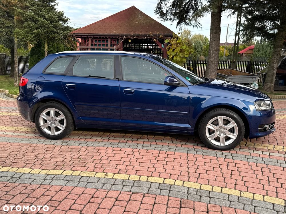 Audi A3 2.0 TDI DPF quattro Attraction - 12