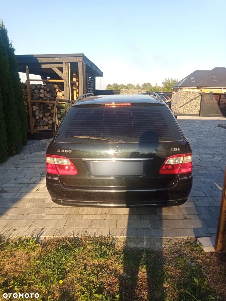 Mercedes-Benz Klasa E 280 CDI Elegance DPF - 7