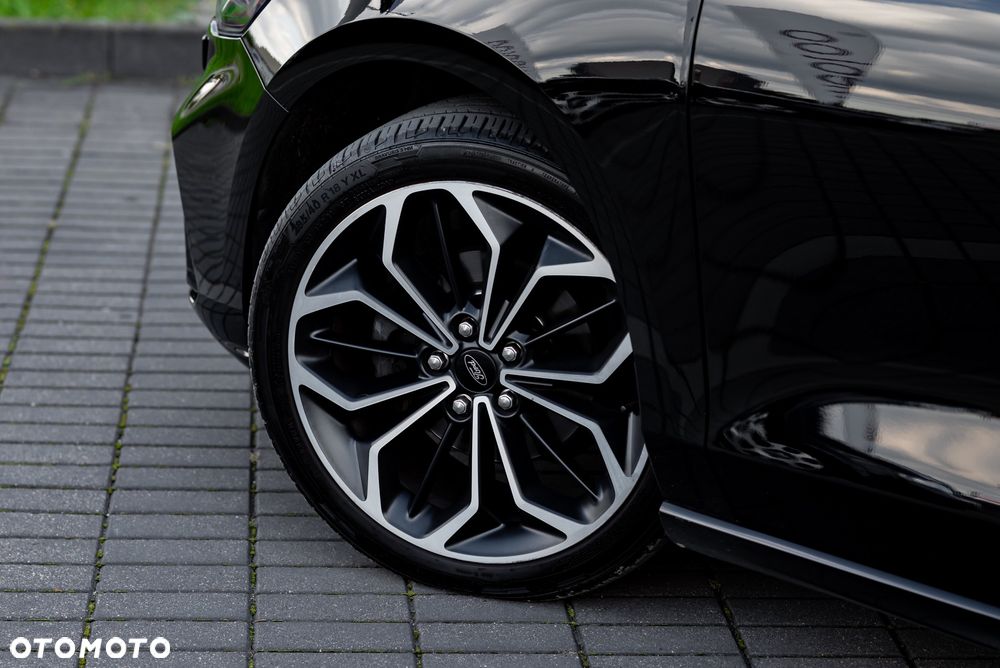 Ford Focus 1.0 EcoBoost ST-Line X - 12