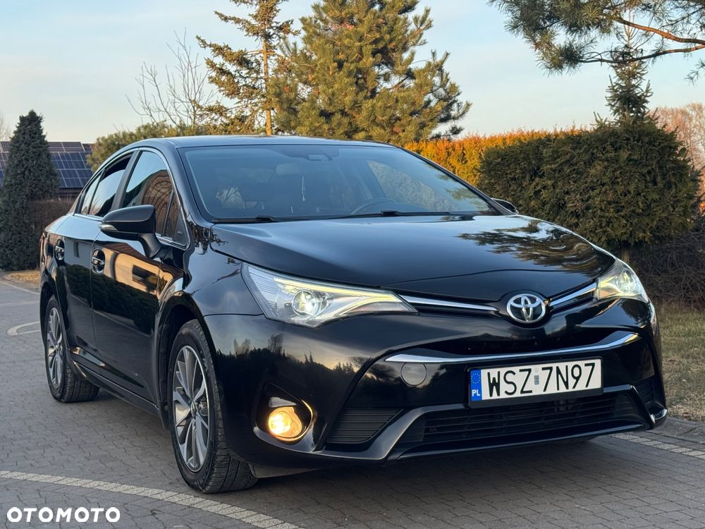 Toyota Avensis - 33