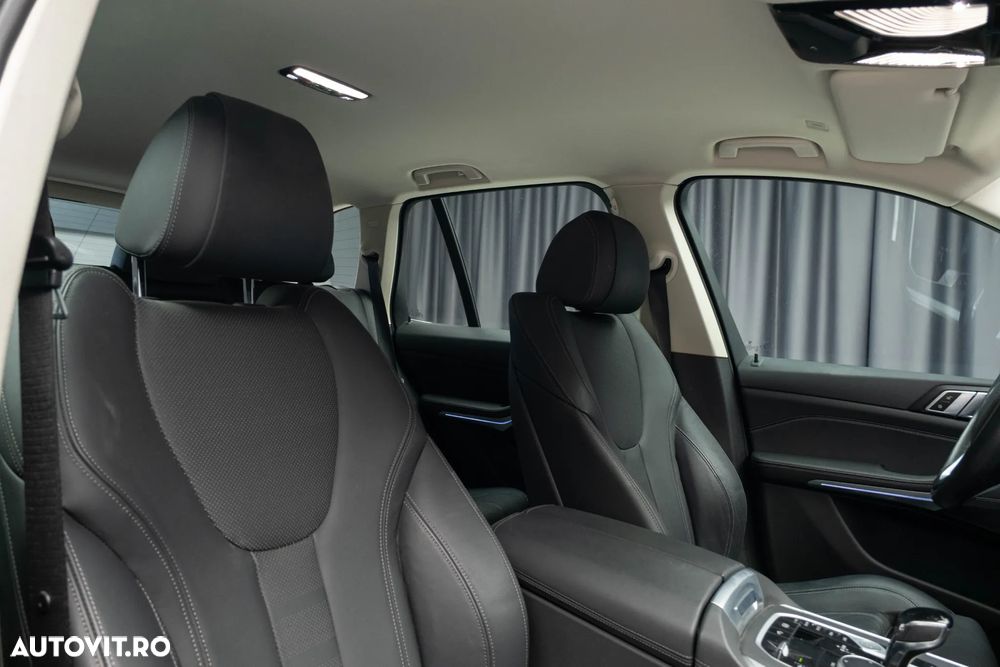 BMW X5 xDrive45e - 36